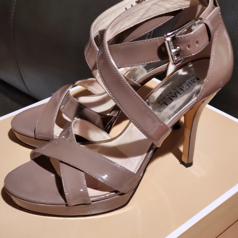 Michael Kors Platform Heels Size 7